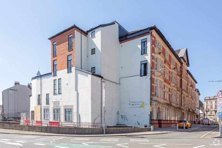 High St, Newport for lease - Building Photo - Image 3 of 5