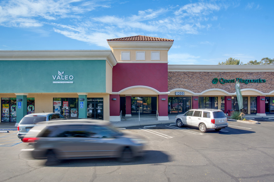 1379-1399 W Foothill Blvd, Upland, CA for lease - Building Photo - Image 3 of 9