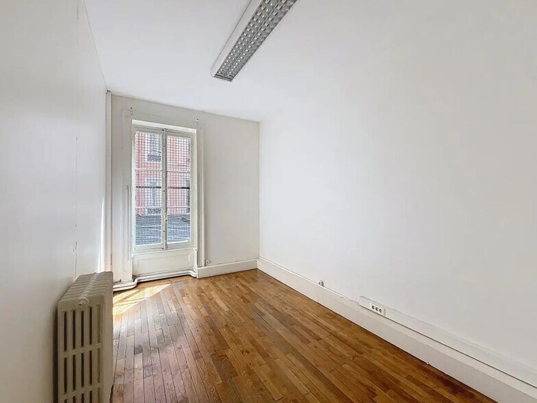 35 Rue De La République, Lyon for lease - Interior Photo - Image 3 of 7