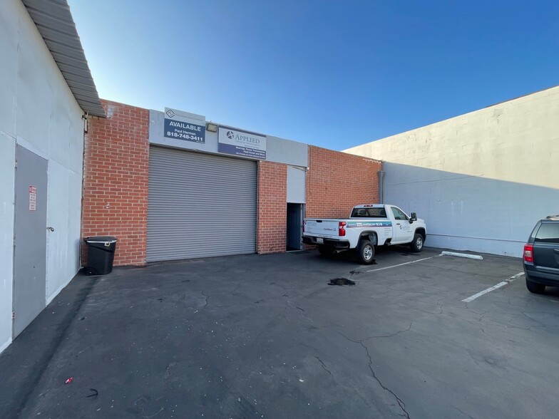 6821 Farmdale Ave, North Hollywood, CA for lease - Building Photo - Image 2 of 2