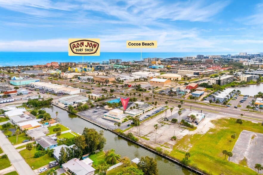 Medical & Professional Space portfolio of 3 properties for sale on LoopNet.com - Aerial - Image 3 of 13