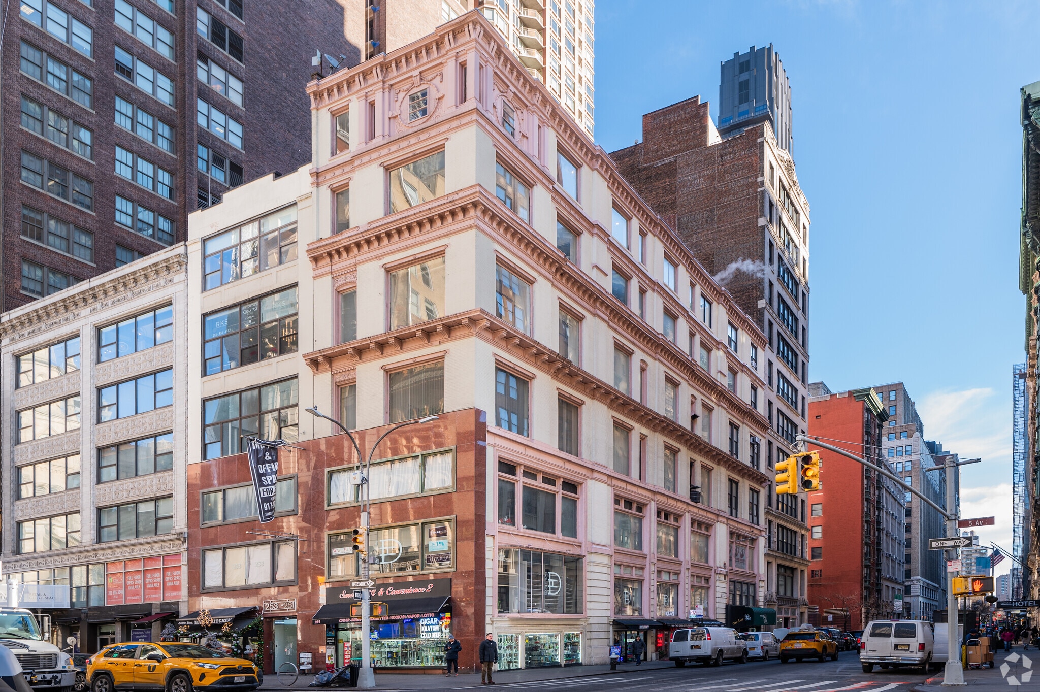 251-253 Fifth Ave, New York, NY for lease Building Photo- Image 1 of 11