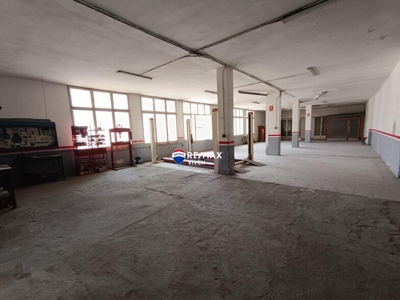 Retail in Vilanova i la Geltrú, Barcelona for sale - Interior Photo - Image 2 of 10