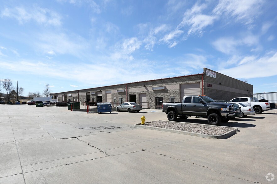 5750 E 58th Ave, Commerce City, CO for lease - Primary Photo - Image 1 of 3