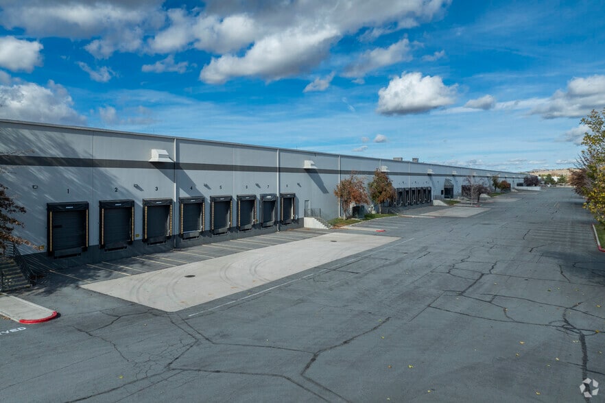 475 Lillard Dr, Sparks, NV for lease - Building Photo - Image 2 of 4