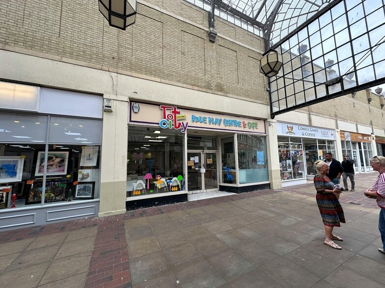 Liverpool Rd, Worthing for lease - Building Photo - Image 1 of 11