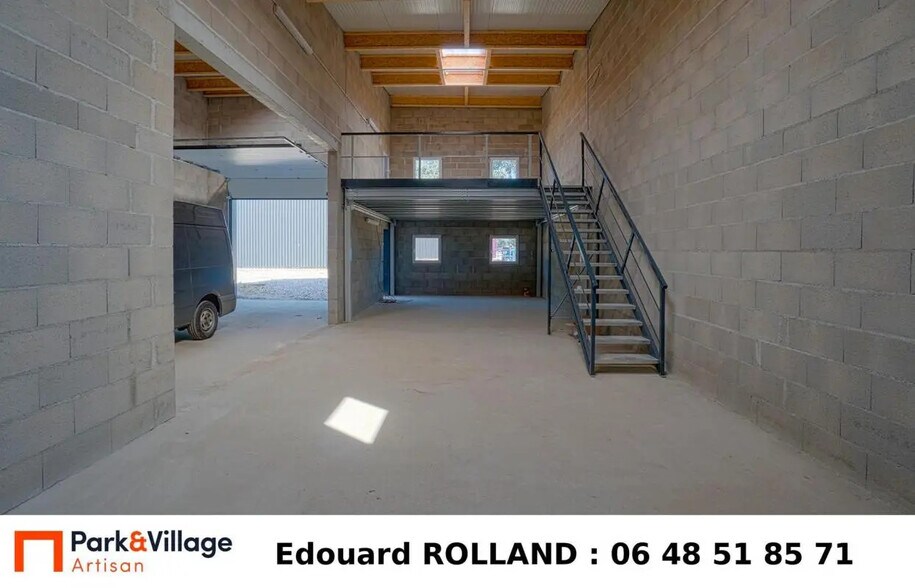 Industrial in for lease - Interior Photo - Image 3 of 4