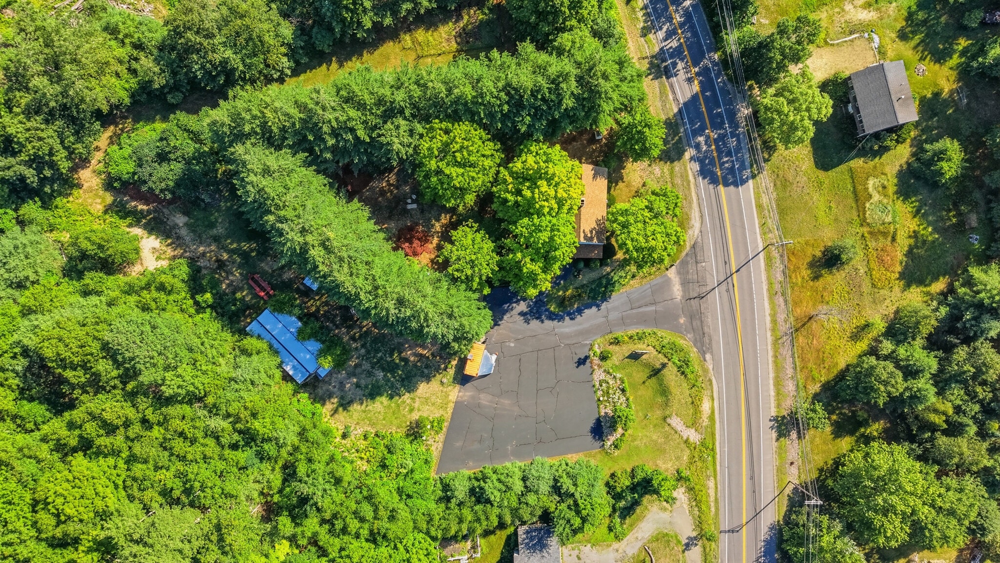 65 Chester Rd, Raymond, NH for sale Aerial- Image 1 of 36