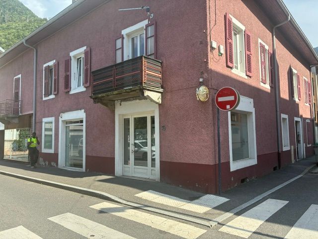 12 Rue François Curt, Cluses for lease - Building Photo - Image 1 of 5