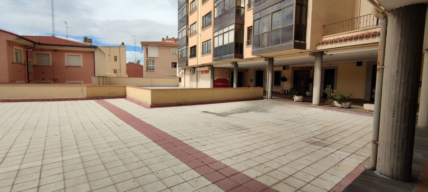 Paseo de Santo Tomás, 8, Ávila, Ávila for lease Primary Photo- Image 1 of 3
