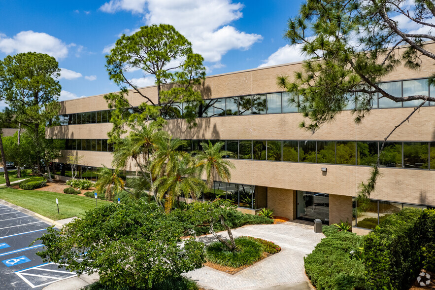 2400 Maitland Center Pky, Maitland, FL for lease - Building Photo - Image 1 of 14