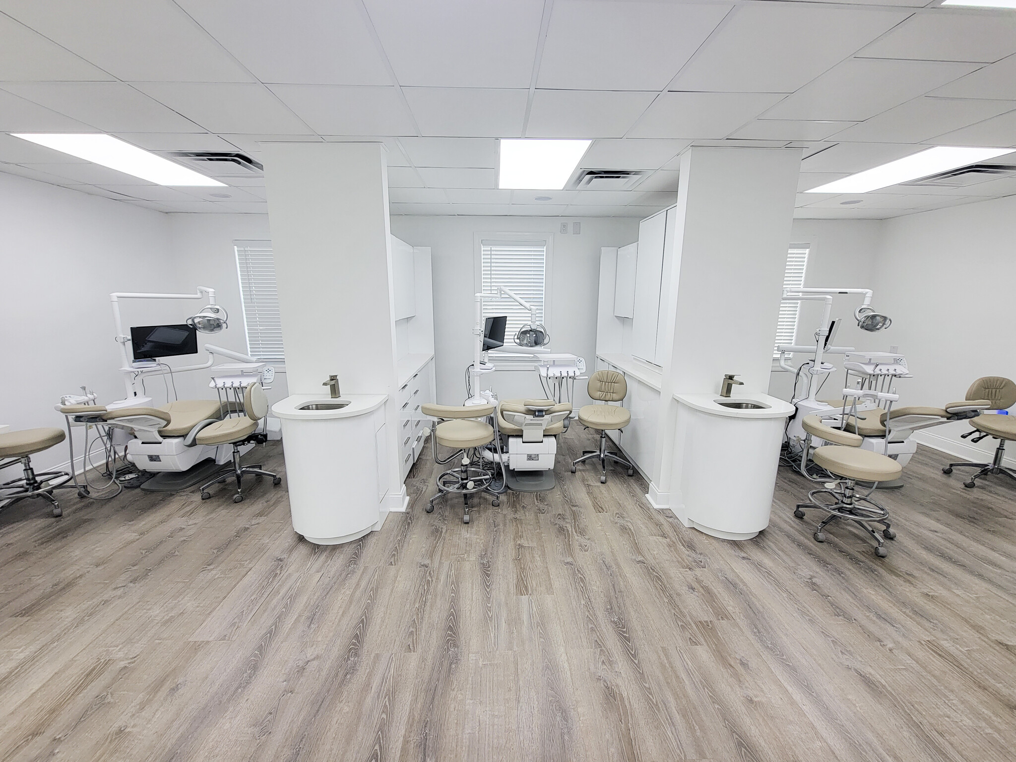 5200 N Armenia Ave, Tampa, FL for sale Interior Photo- Image 1 of 17