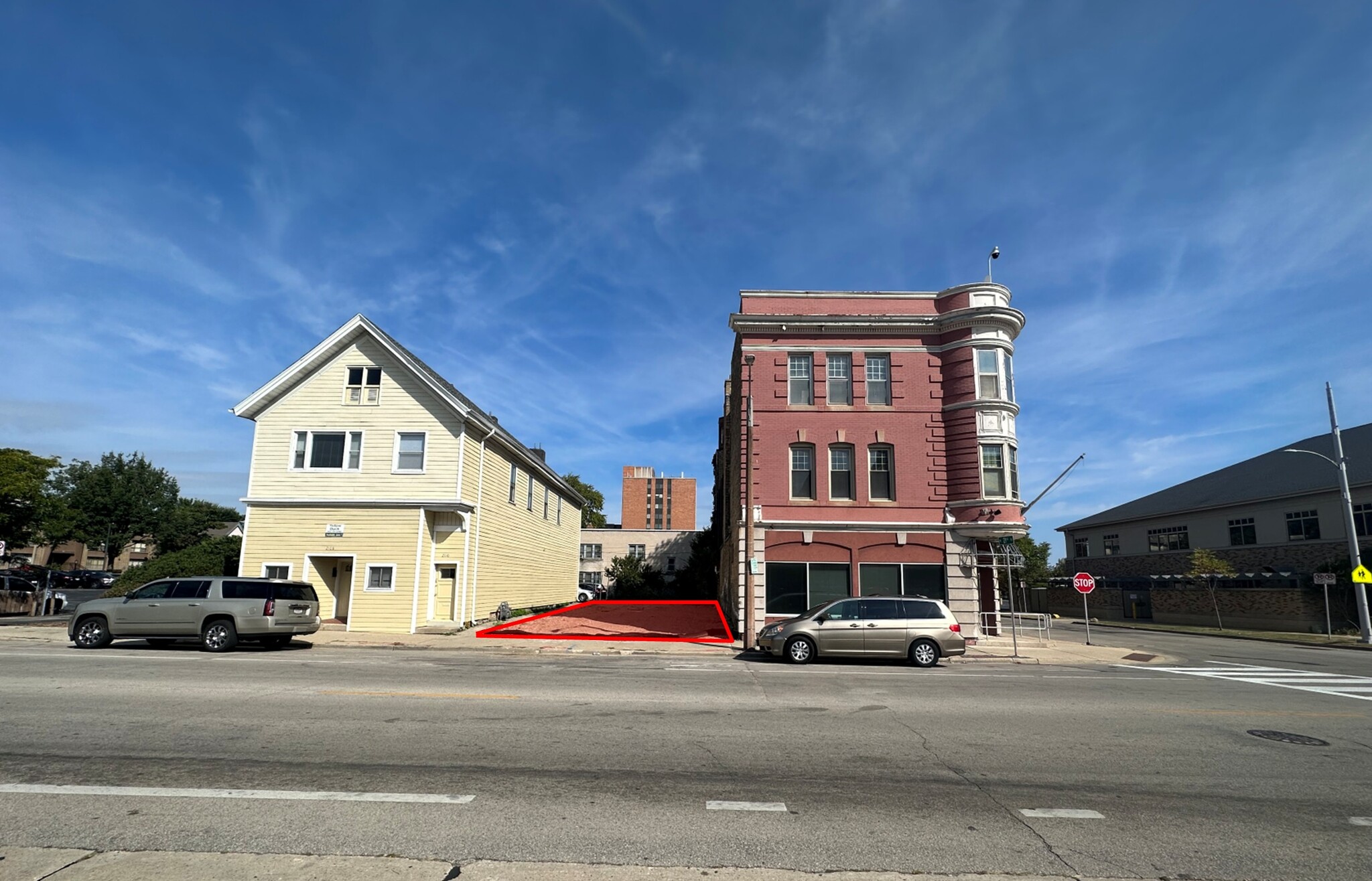 2104 W Wells St, Milwaukee, WI for sale Building Photo- Image 1 of 5