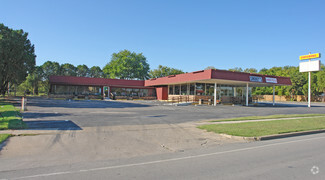 More details for 5300 Lancaster Ave, Fort Worth, TX - Retail for Lease