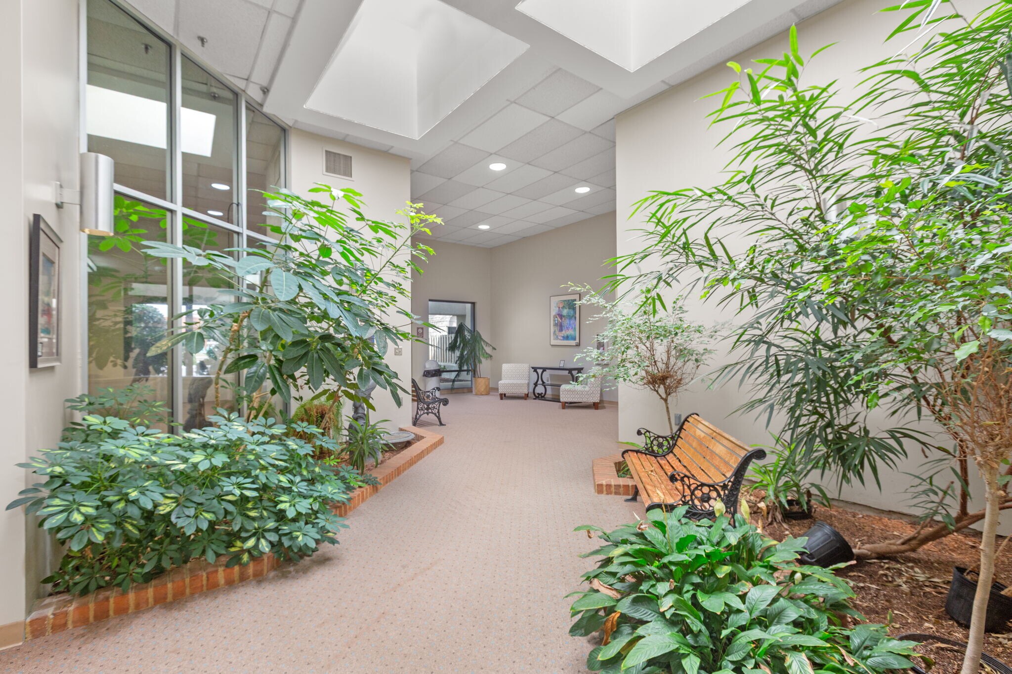 2201 Charles St, Fredericksburg, VA for lease Lobby- Image 1 of 14