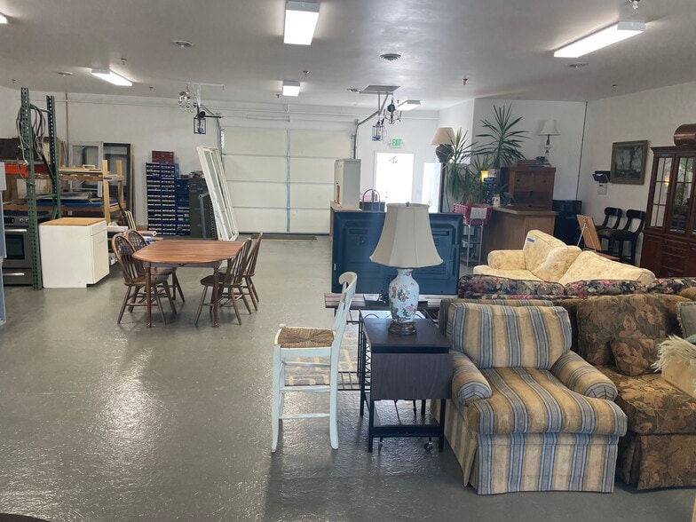 410 N Id-75, Shoshone, ID for lease - Interior Photo - Image 3 of 18