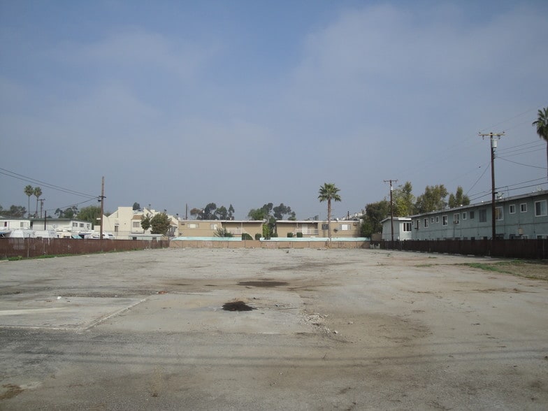 9253-9263 Artesia Blvd, Bellflower, CA for sale - Primary Photo - Image 3 of 8