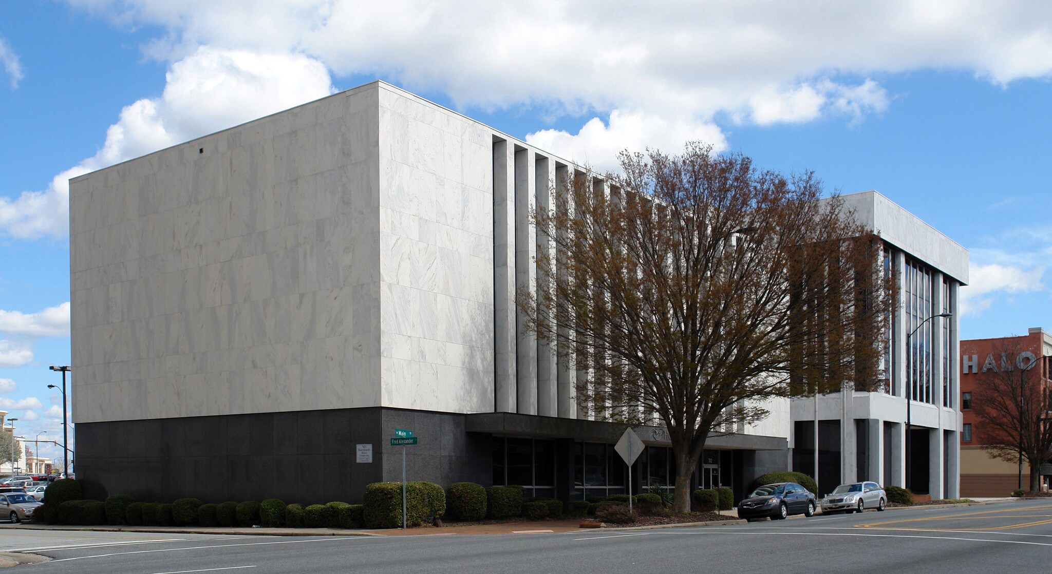 300-312 N Main St, High Point, NC for sale Primary Photo- Image 1 of 1