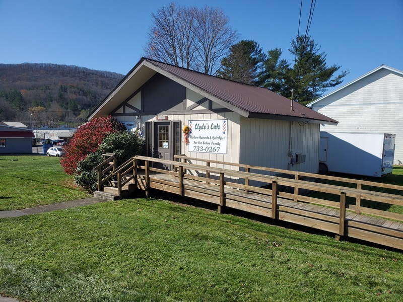 310 Pineola St, Newland, NC for sale Primary Photo- Image 1 of 1