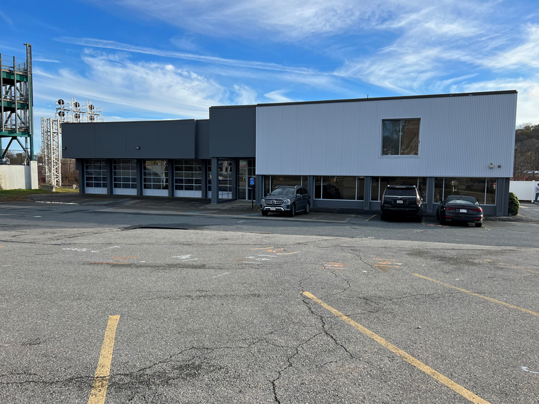 180 Main St, Fitchburg, MA for sale - Building Photo - Image 1 of 1