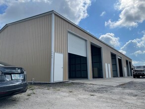 1704 Combee Rd, Lakeland, FL for lease Building Photo- Image 2 of 12