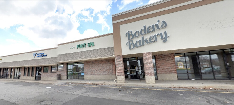 135-255 Sheridan Rd, Noblesville, IN for lease - Building Photo - Image 2 of 4