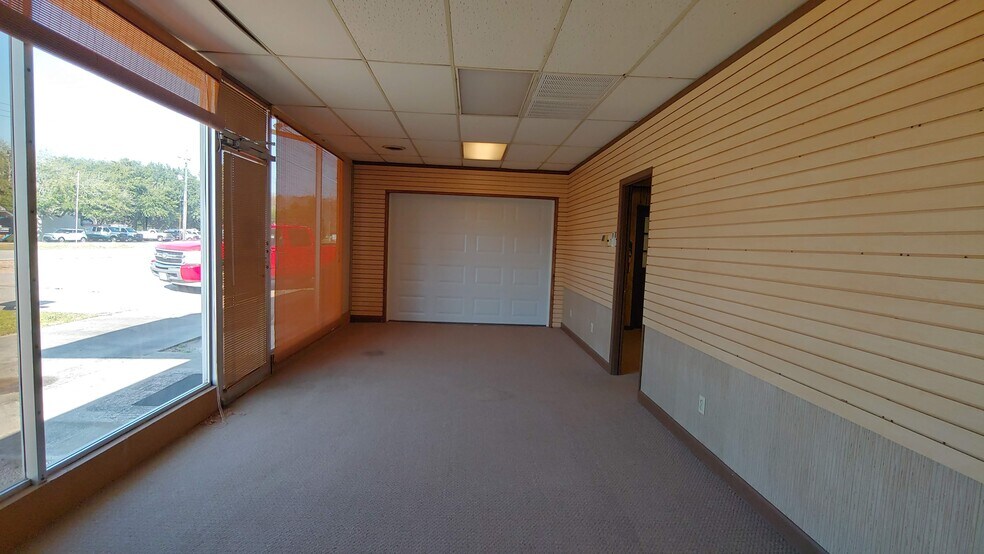 174 Corley Mill Rd, Lexington, SC for sale - Building Photo - Image 2 of 19