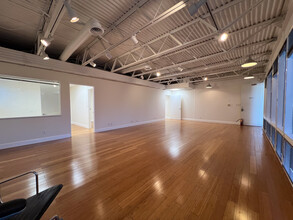 7462 N Figueroa St, Los Angeles, CA for lease Building Photo- Image 2 of 5