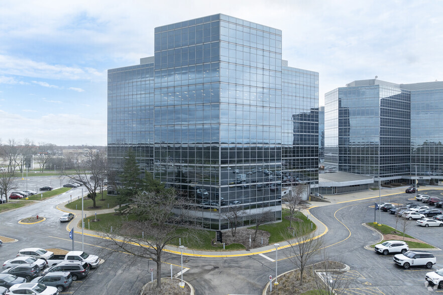 1 Westbrook Corporate Ctr, Westchester, IL 60154 - Westbrook Corporate ...