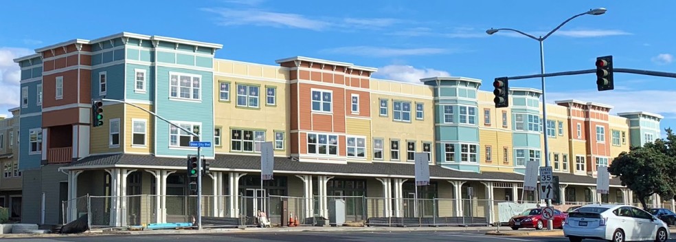 Office in Union City, CA for sale - Primary Photo - Image 1 of 1