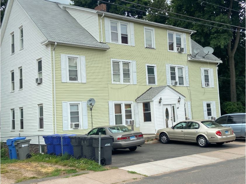 67 Wadsworth St, Manchester, CT for sale Primary Photo- Image 1 of 1