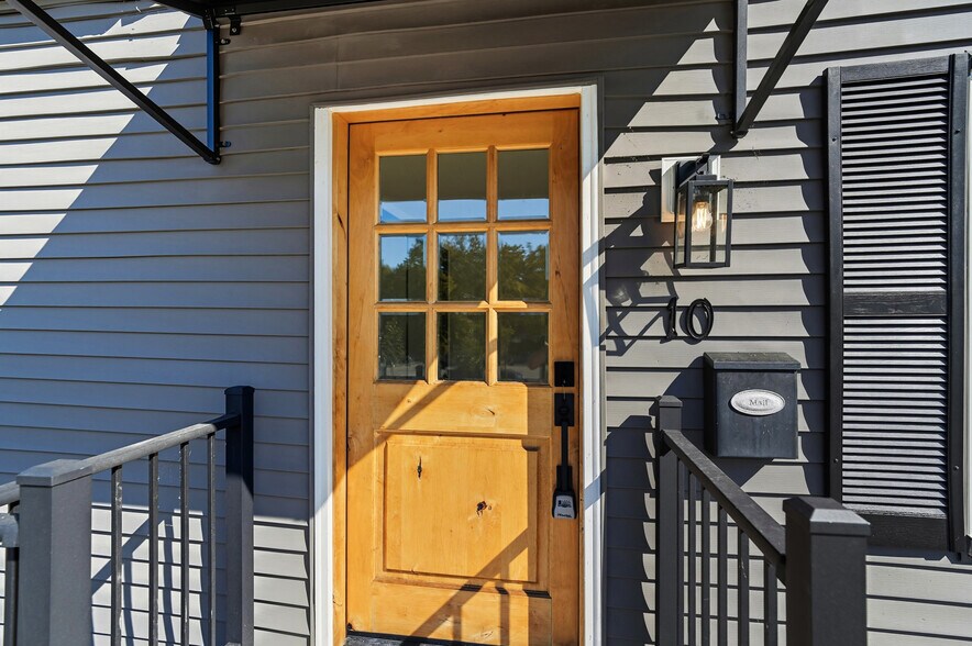 10 N Sycamore St, Lebanon, OH for sale - Building Photo - Image 3 of 29