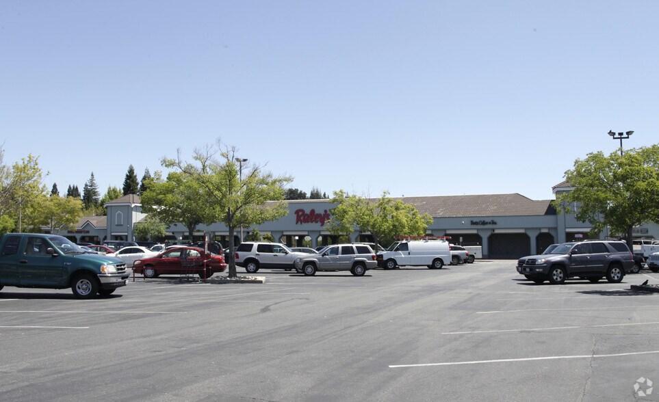 5420 Sunol Blvd, Pleasanton, CA for lease - Building Photo - Image 3 of 8