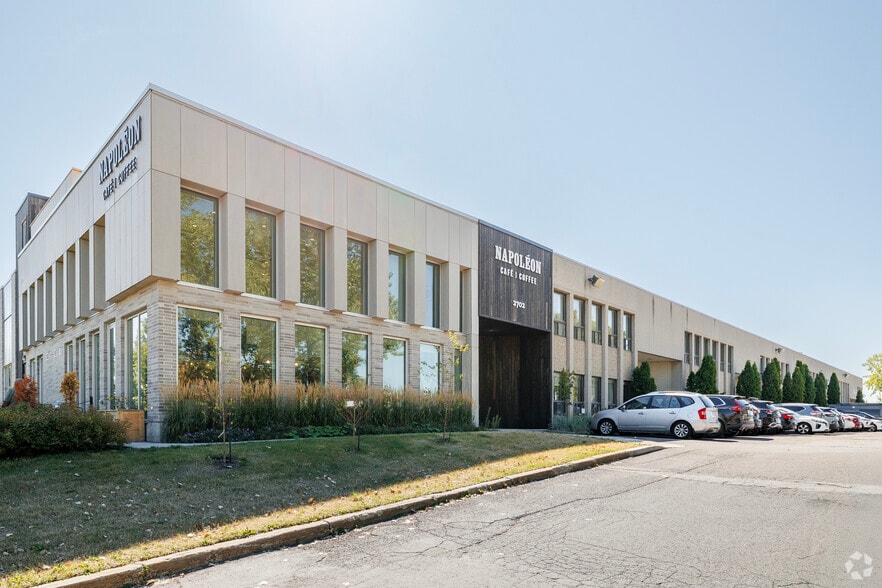 2702-2722 Rue Lapierre, Montréal, QC for sale - Building Photo - Image 2 of 3