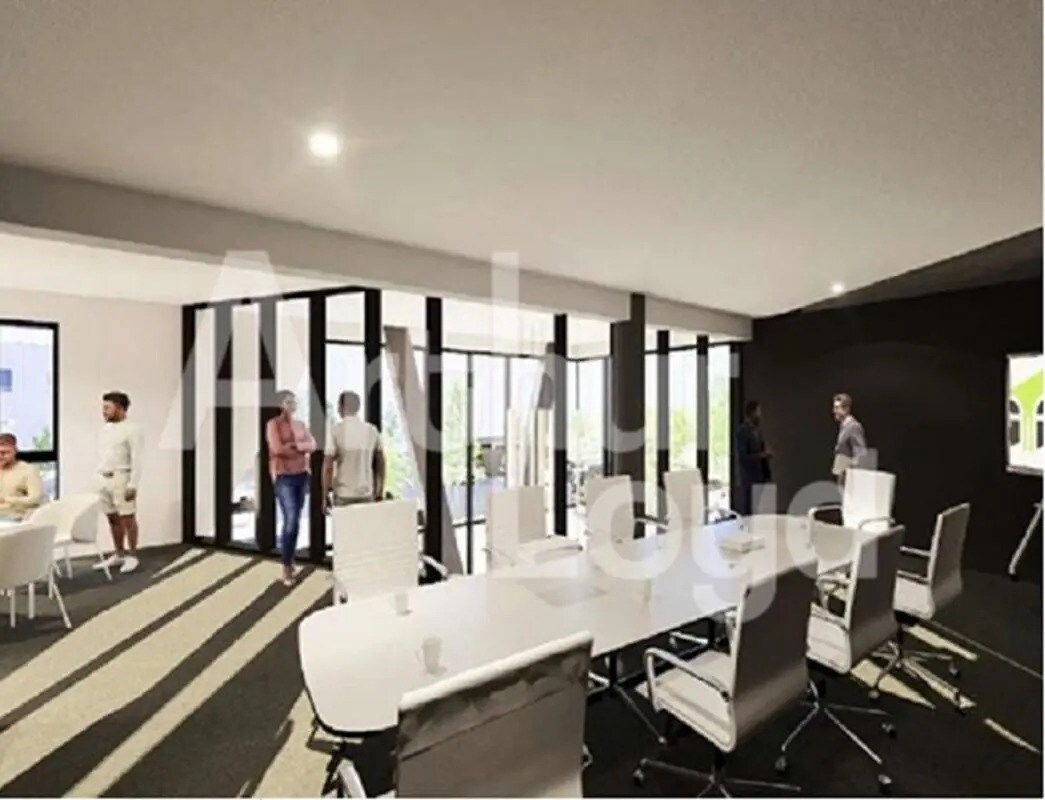 Office in Bretteville-sur-Odon for sale Interior Photo- Image 1 of 4