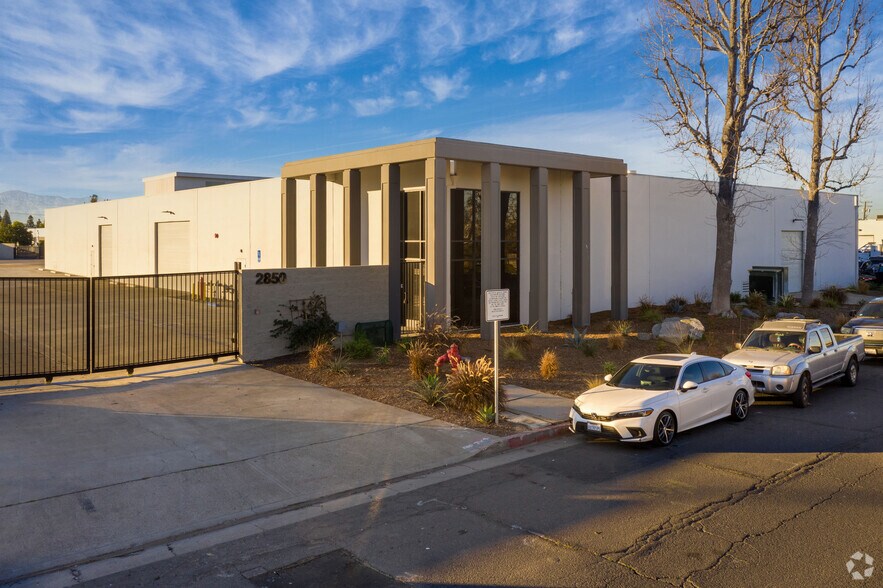 2850 E Coronado St, Anaheim, CA for sale - Building Photo - Image 1 of 1