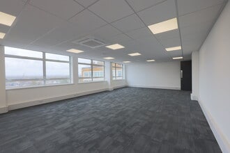 27-37 St. Georges Rd, London for lease Interior Photo- Image 1 of 6