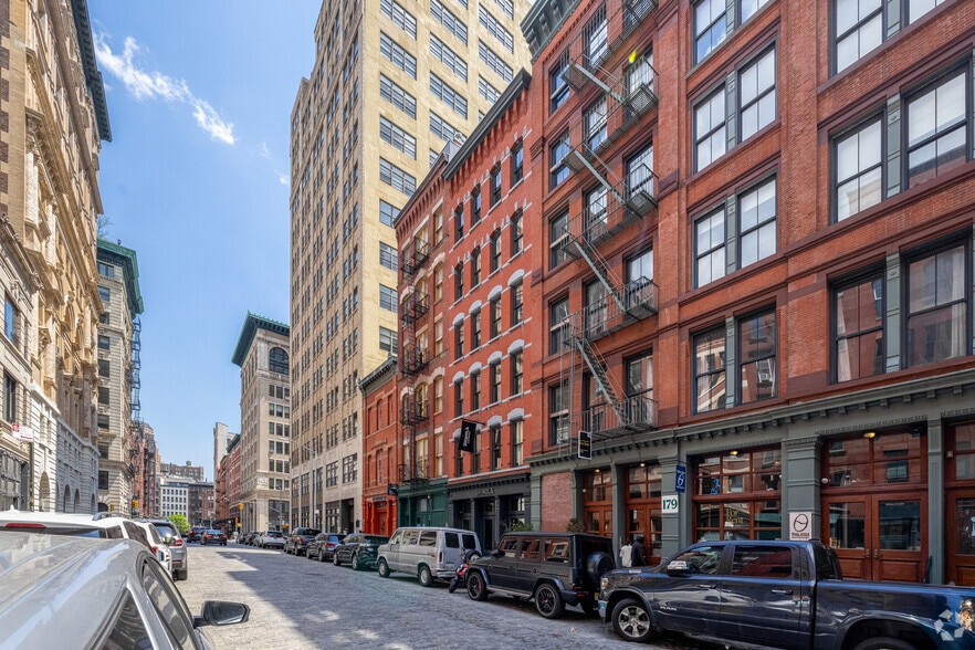 177 Franklin St, New York, NY for lease - Building Photo - Image 3 of 6