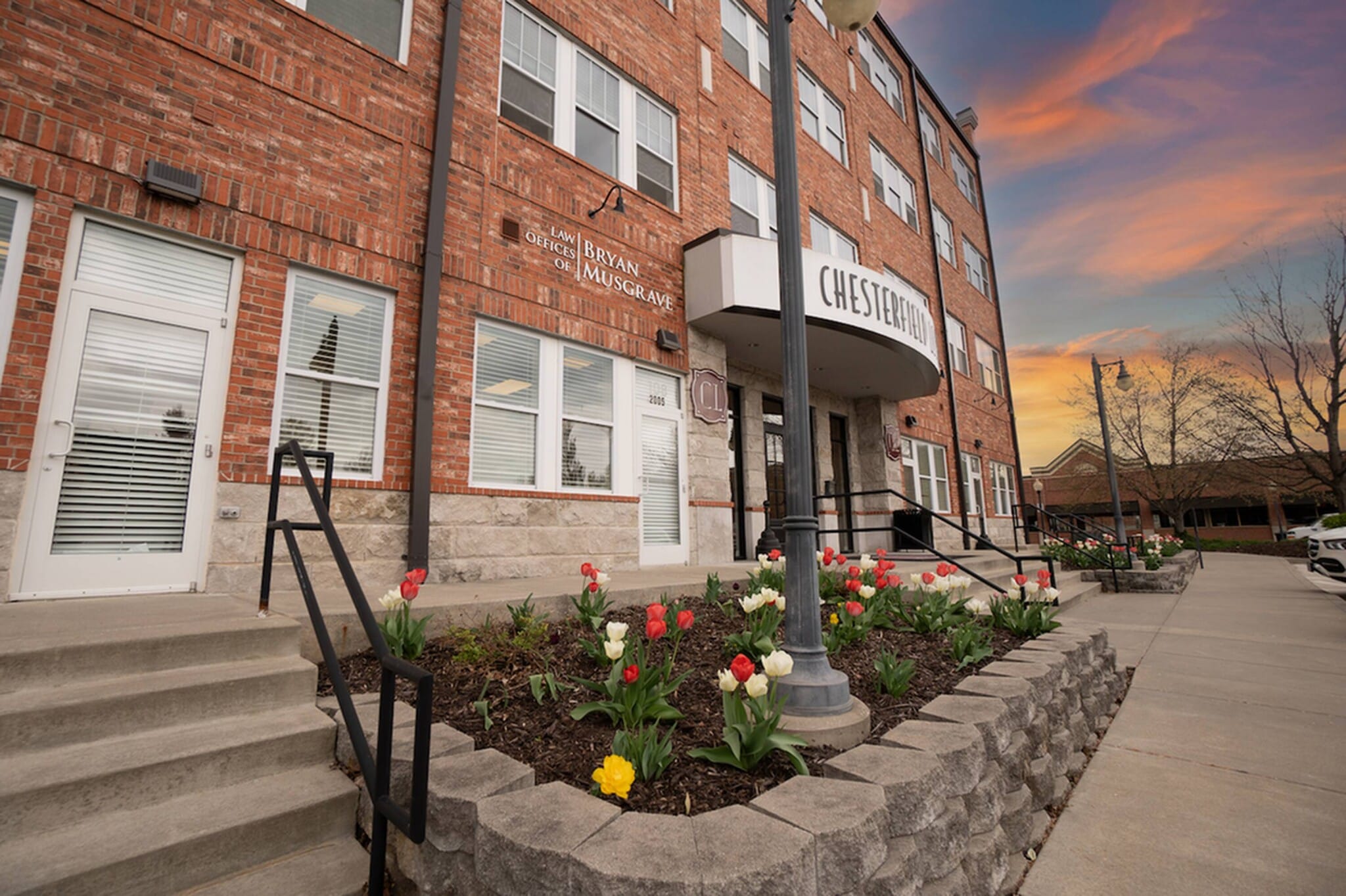 2005 W Chesterfield Blvd, Springfield, MO for lease Building Photo- Image 1 of 55