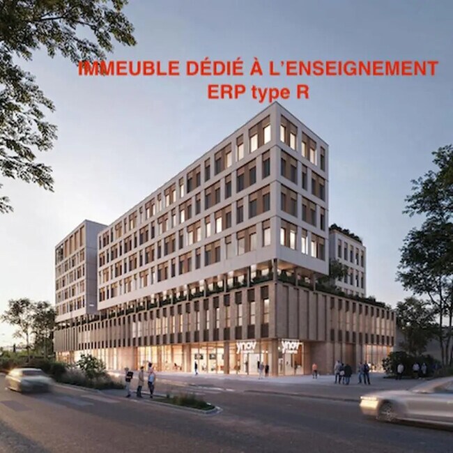 Location Bureaux 5 605 m²