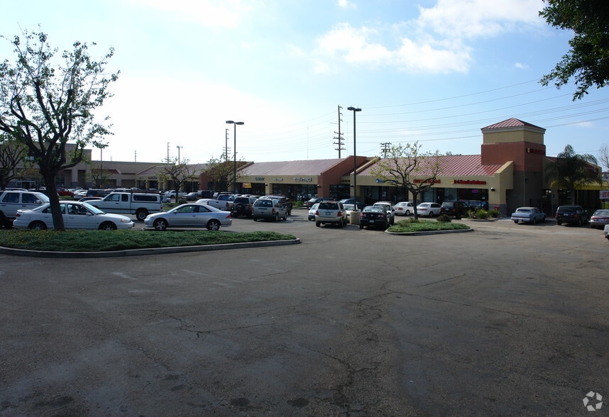 4200 E Main St, Ventura, CA for lease - Building Photo - Image 2 of 2