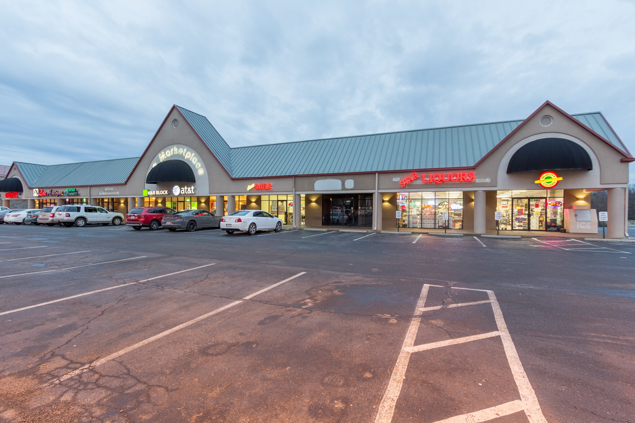 2805 Lone Oak Rd, Paducah, KY 42003 The Marketplace