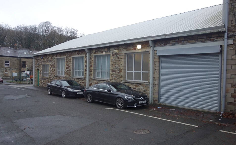 Unit 9 Roberts St, Rossendale, BB4 8EU