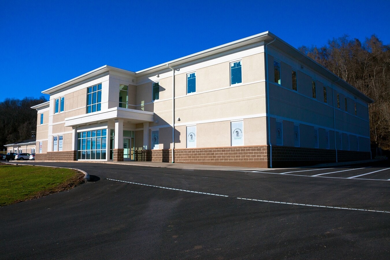 2434 Richmiller Ln, Belpre, OH 45714