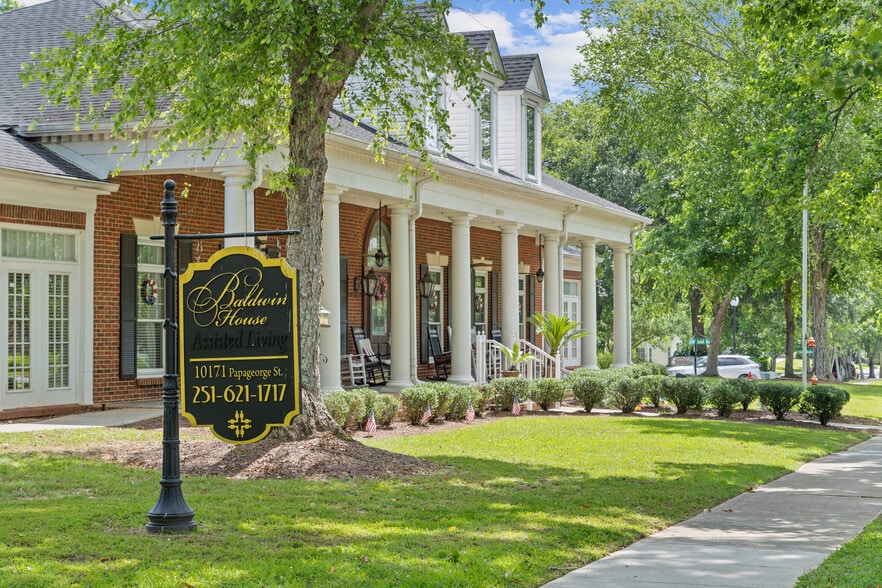 10171 Papa George St, Daphne, AL for lease - Building Photo - Image 1 of 59