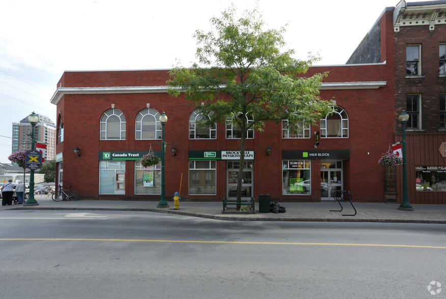 133-139 King St W, Brockville, ON for sale - Building Photo - Image 2 of 4