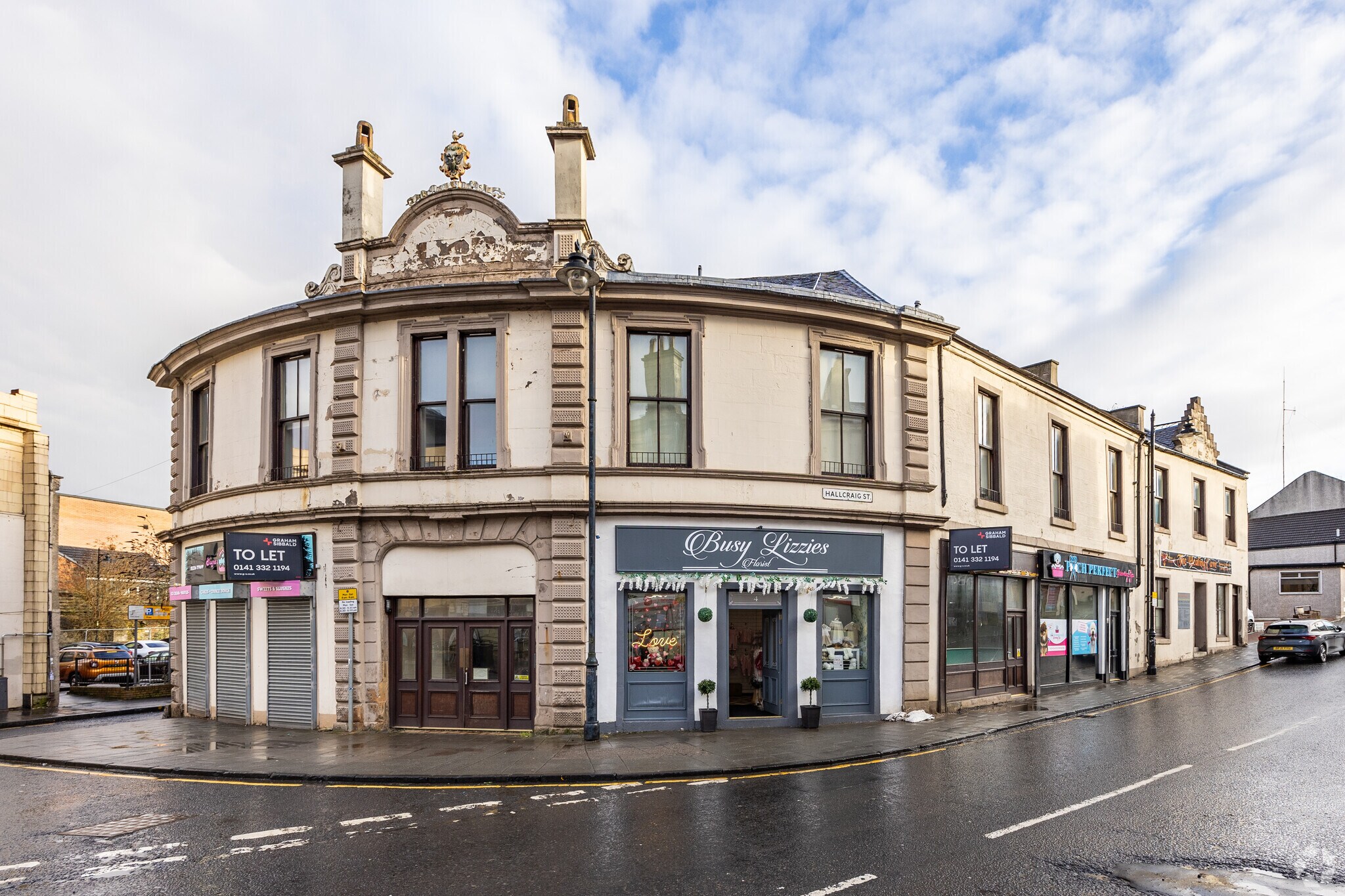 2-10 Hallcraig St, Airdrie for sale Primary Photo- Image 1 of 3