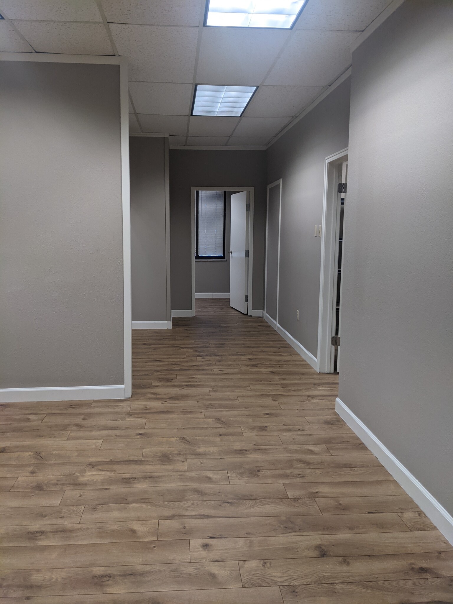 2222 Western Trails Blvd, Austin, TX for lease Interior Photo- Image 1 of 16