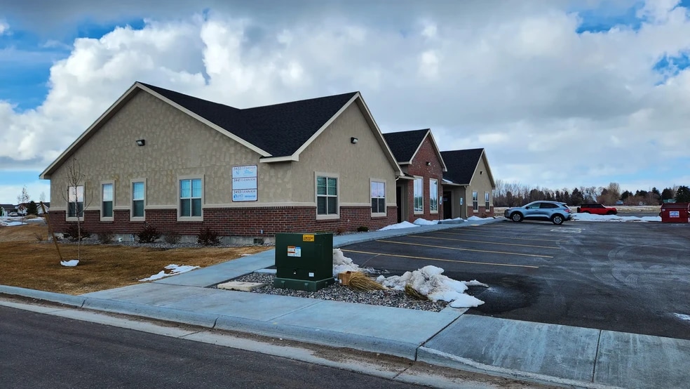 3433 Clearview Ln, Ammon, ID for sale - Primary Photo - Image 1 of 1