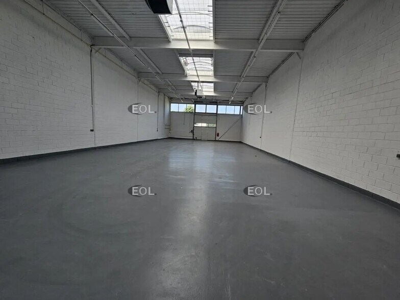 Flex in Bonneuil-sur-Marne for lease - Interior Photo - Image 2 of 6